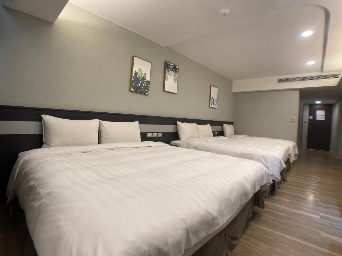 Bonjour Hotel Đài Trung Ngoại thất bức ảnh