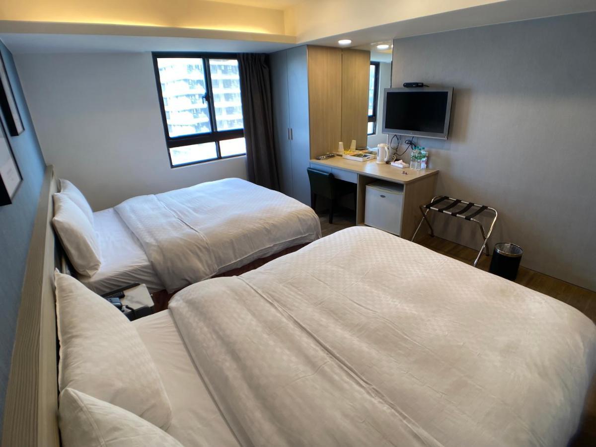 Bonjour Hotel Đài Trung Ngoại thất bức ảnh